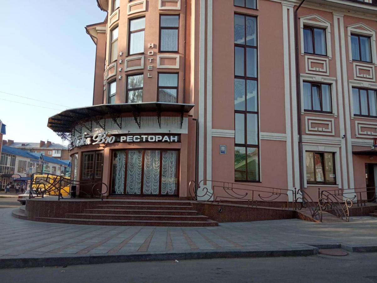готель ДежаВю Бердичів Екстер'єр фото